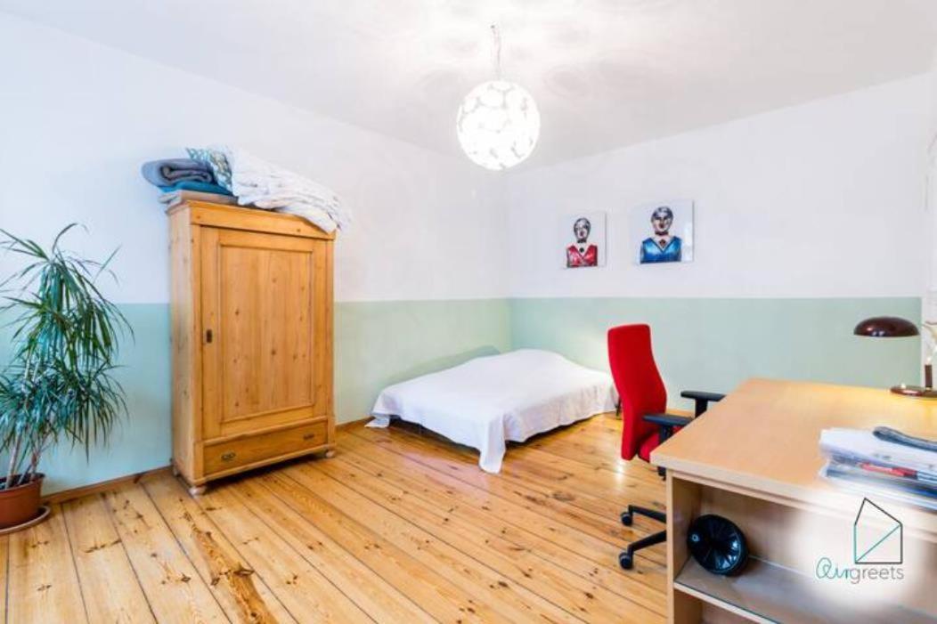 Apartamento Sunny Studio At Wismarplatz Berlín Exterior foto